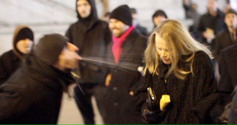 Любят? Уважают? Или боятся?