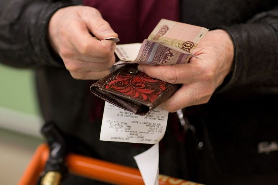 Россияне эгоисты — собственное благополучие им важнее государства