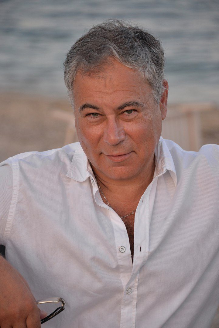 Автор первоначального сюжета Александр Мазин о фильм «Викинг»